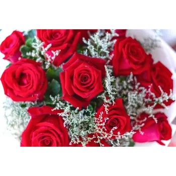 Natural Rose Bouquet